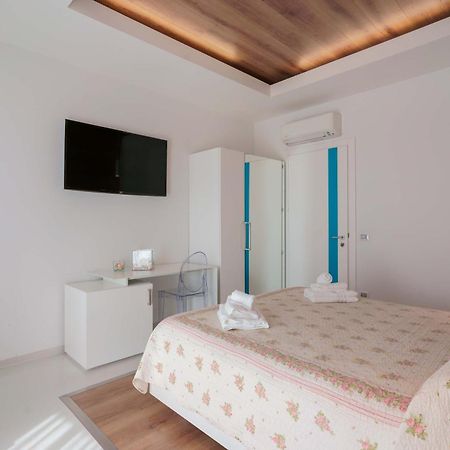 Lumiere Rooms - Eja Sardinia Cagliari Exteriér fotografie